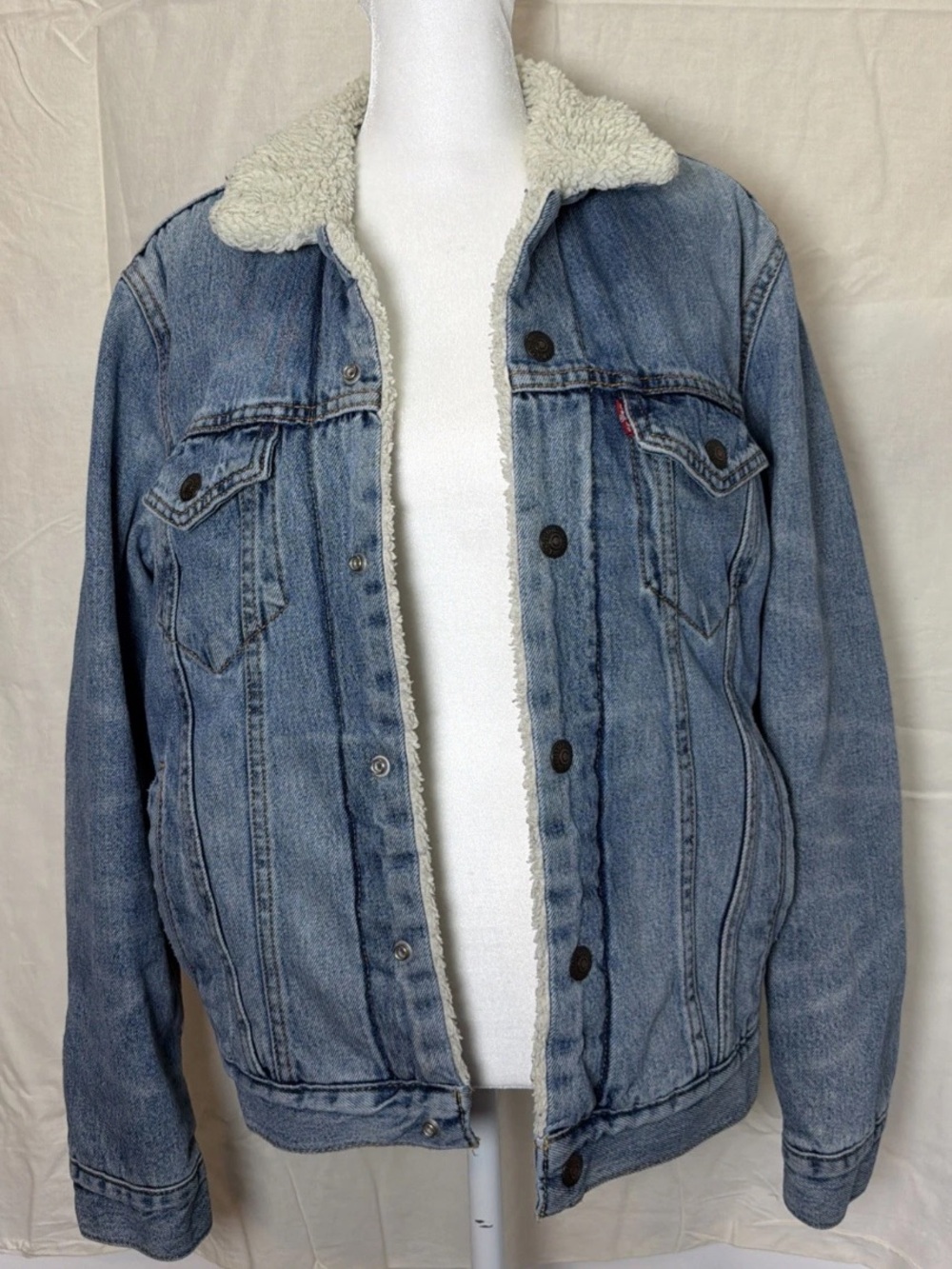 Levi Strauss & Co. Sherpa Lined Blue denim Trucker Jacket Button Snap Closure S
